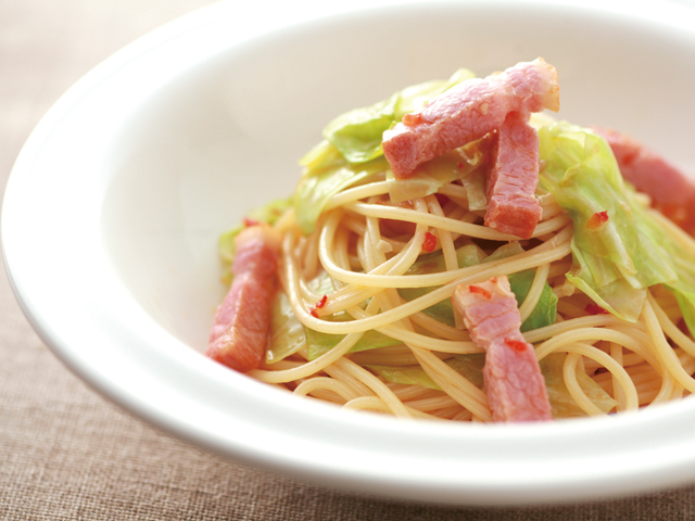 パスタ キャベツ ベーコン キャベツとベーコンのパスタ｜レシピ｜S&B エスビー食品株式会社