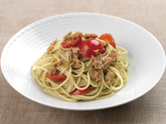 トマトとツナのジェノベーゼ レシピ ピエトロ 美味しいドレッシングとパスタを