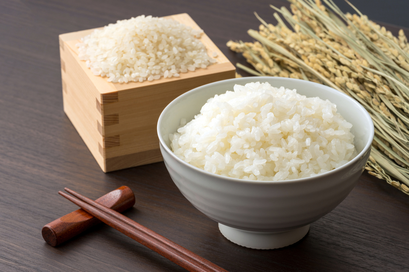 お米とご飯の画像