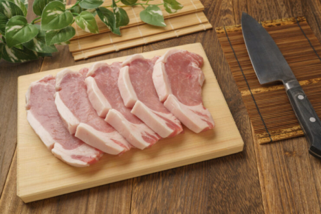 豚肉をやわらかくする方法は？下処理の手順や硬くなる原因も詳しく解説