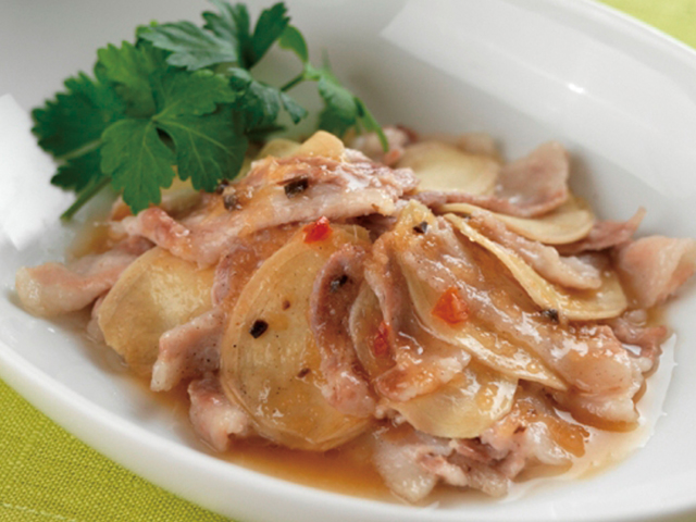 生姜と豚肉の重ね蒸し