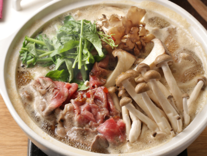 牛肉ときのこのごちそう鍋
