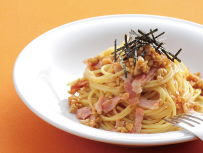 納豆とカリカリベーコンのスパゲティ