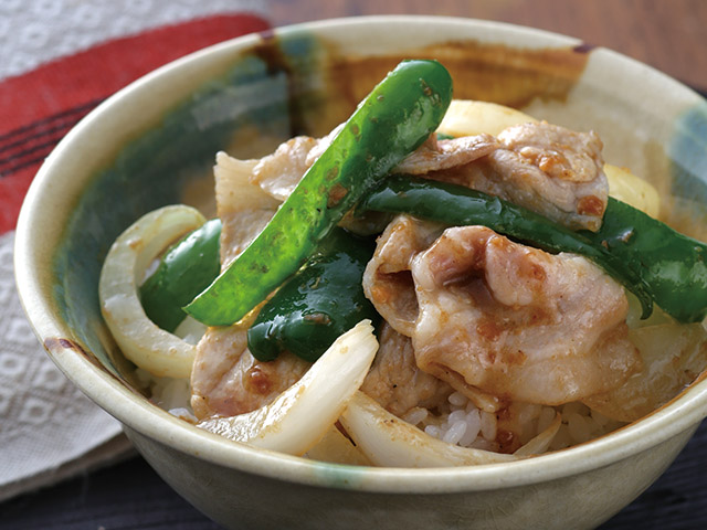 野菜たっぷり豚丼