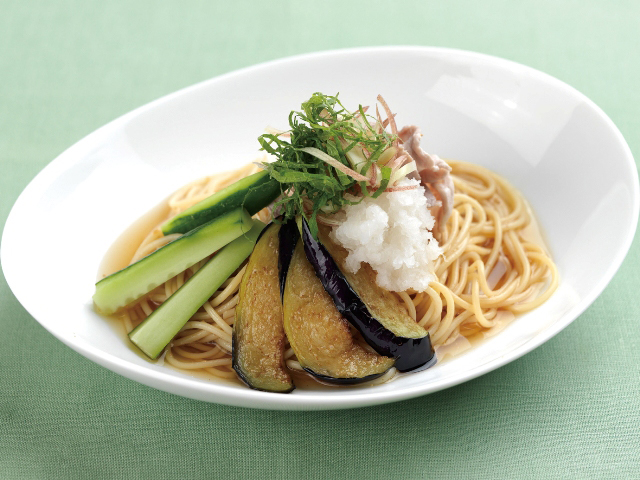 豚肉と揚げ茄子のおろしパスタ